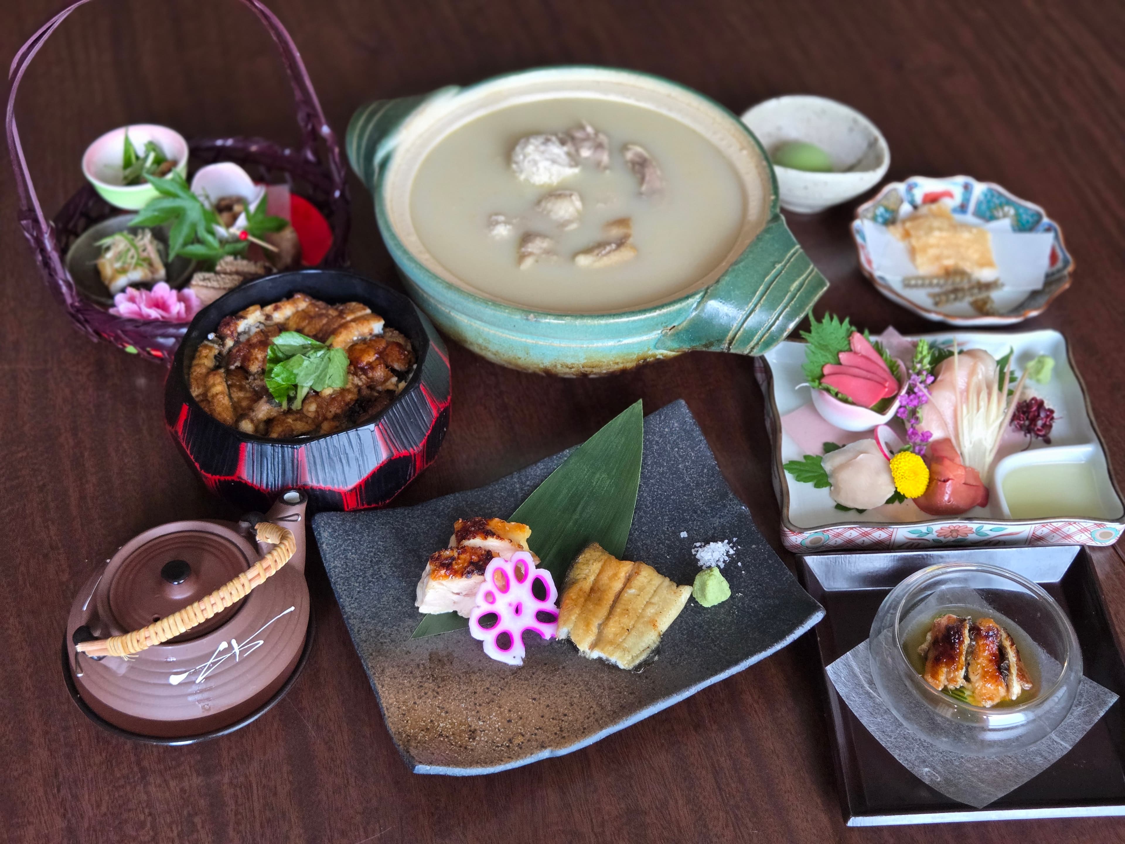 限时特惠：鳗鱼套餐（可能提前结束，视供应情况而定） - 共9道菜 -