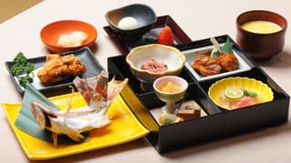 【お子様のお祝い】健やかな心身の成長を願う、ご家族の軌跡に…『お子様七五三御膳』